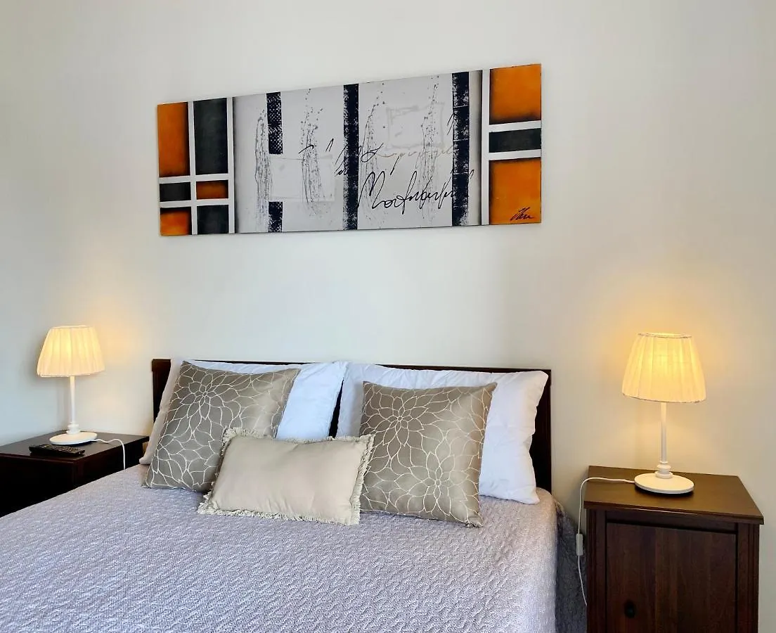 Apartamento T1 Flamingo - Portimao - 1,5 Km Da Praia