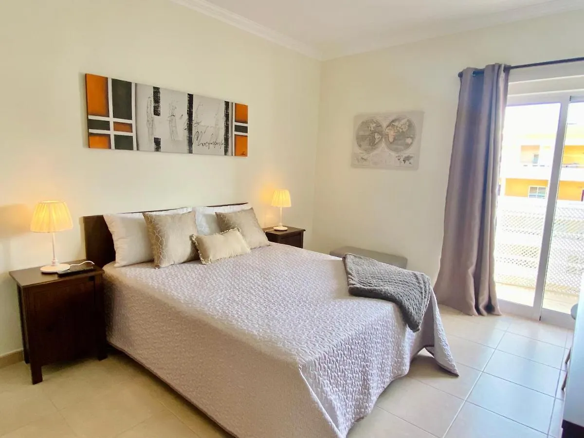 Apartamento T1 Flamingo - Portimao - 1,5 Km Da Praia Πορτογαλία